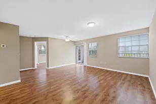 2861 N Oakland Forest Dr, Oakland Park, FL 33309 - Photo 8