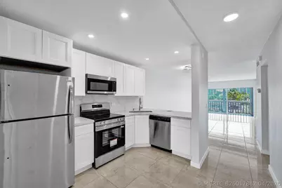 455 Paradise Isle Boulevard #305, Hallandale Beach, FL 33009 - Photo 4