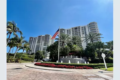 6001 N Ocean Drive #706, Hollywood, FL 33019 - Photo 1