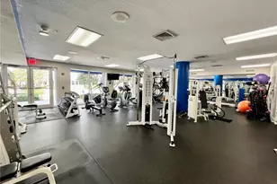 6001 N Ocean Dr, Hollywood, FL 33019 - Photo 36
