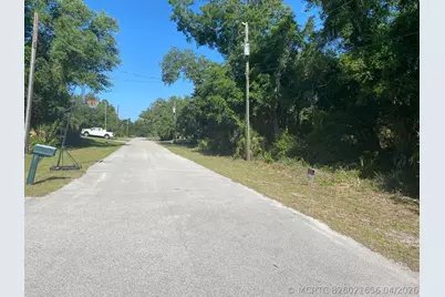000 April Avenue, North Port, FL 34288 - Photo 12