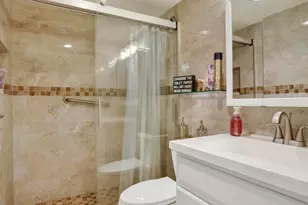 5681 SW 2nd Ct, Margate, FL 33068 - Photo 16