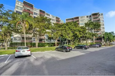 4222 Inverrary Boulevard #4109, Lauderhill, FL 33319 - Photo 12