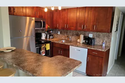 300 Oregon Street #409, Hollywood, FL 33019 - Photo 12