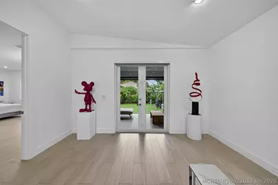 21 NE 25th Street, Wilton Manors, FL 33305 - Photo 32
