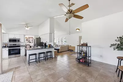 390 SE Cork Road, Port Saint Lucie, FL 34984 - Photo 10