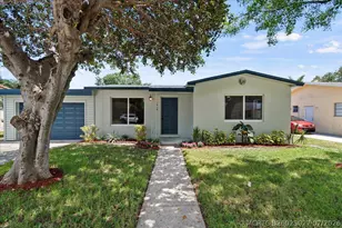 1414 S N St, Lake Worth Beach, FL 33460 - Photo 1