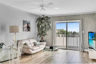 720 Orton Avenue #505, Fort Lauderdale, FL 33304 - Photo 1