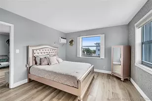 720 Orton Ave, Fort Lauderdale, FL 33304 - Photo 14