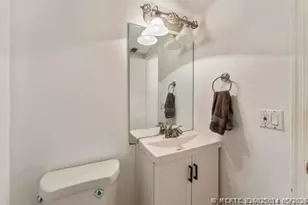 2561 NW 99th Ave, Coral Springs, FL 33065 - Photo 10