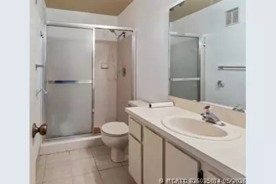 2561 NW 99th Avenue, Coral Springs, FL 33065 - Photo 16