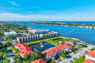 7030 Half Moon Cir, Hypoluxo, FL 33462 - Photo 46
