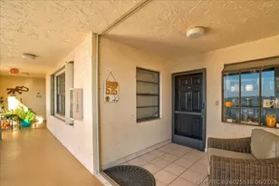 7030 Half Moon Cir, Hypoluxo, FL 33462 - Photo 4