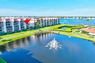 7030 Half Moon Cir, Hypoluxo, FL 33462 - Photo 2