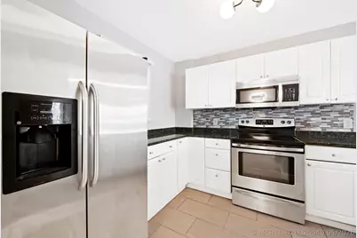 113 Royal Park Drive #2h, Oakland Park, FL 33309 - Photo 2