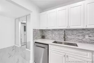 242 Tilford L, Deerfield Beach, FL 33442 - Photo 10