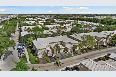 2264 Salerno Circle, Weston, FL 33327 - Photo 38