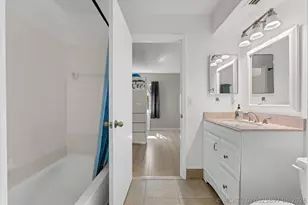 2264 Salerno Cir, Weston, FL 33327 - Photo 20