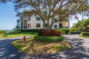 9612 Riverside Dr, Sebastian, FL 32958 - Photo 22
