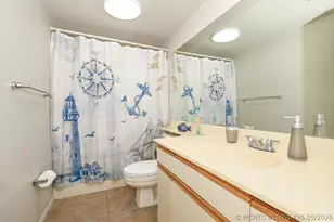20 Plantation Dr, Vero Beach, FL 32966 - Photo 24