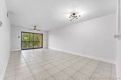 200 Jacaranda Country Club Drive #3c, Plantation, FL 33324 - Photo 8