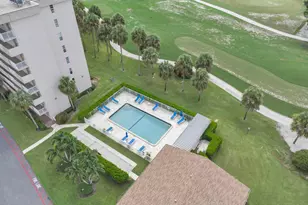 200 Jacaranda Country Club Dr, Plantation, FL 33324 - Photo 34
