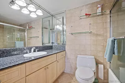 18021 Biscayne Boulevard #504, Aventura, FL 33160 - Photo 18