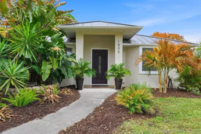 1895 SW 17th Ave Avenue SW, Vero Beach, FL 32962 - Photo 2