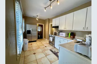 5555 Garden Avenue #House, West Palm Beach, FL 33405 - Photo 4