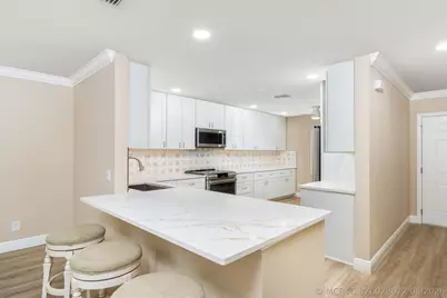 1600 SE Saint Lucie Boulevard #205, Stuart, FL 34996 - Photo 10