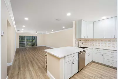 1600 SE Saint Lucie Boulevard #205, Stuart, FL 34996 - Photo 6