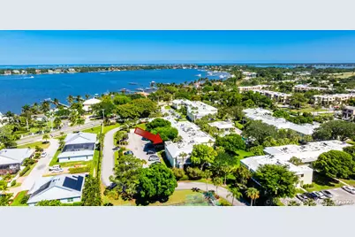 1600 SE Saint Lucie Boulevard #205, Stuart, FL 34996 - Photo 4
