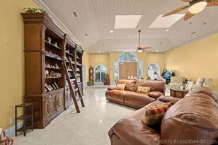 2141 NE 29th St, Lighthouse Point, FL 33064 - Photo 12