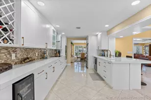 2141 NE 29th St, Lighthouse Point, FL 33064 - Photo 14