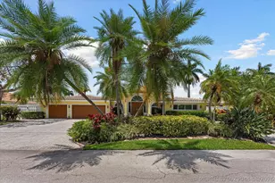 2141 NE 29th St, Lighthouse Point, FL 33064 - Photo 2