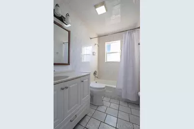 714 S Arnold Avenue #B Left Side, Lantana, FL 33462 - Photo 10