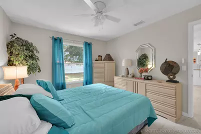 552 SW Eyerly Avenue, Port Saint Lucie, FL 34983 - Photo 22