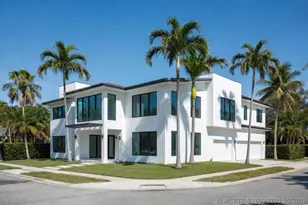 502 SE 3rd Ave, Delray Beach, FL 33483 - Photo 1