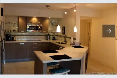 808 Villa Circle, Boynton Beach, FL 33435 - Photo 2