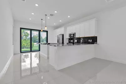 5501 Santa Rosa Lane, Loxahatchee, FL 33470 - Photo 8
