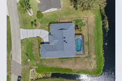 1902 SE Gaskins Circle, Port Saint Lucie, FL 34952 - Photo 20