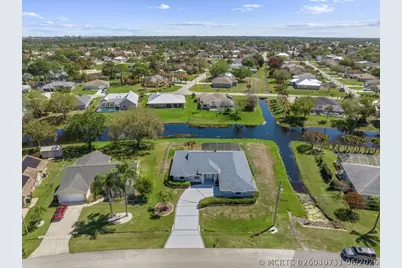 1902 SE Gaskins Circle, Port Saint Lucie, FL 34952 - Photo 22