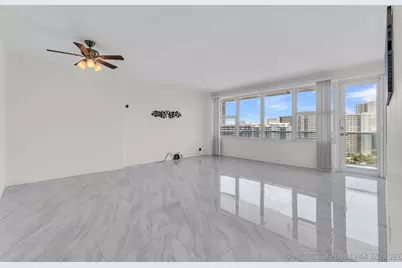 3300 NE 36th Street #1711, Fort Lauderdale, FL 33308 - Photo 4
