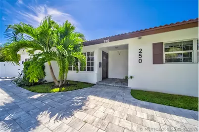250 NE 27th Court, Boca Raton, FL 33431 - Photo 4