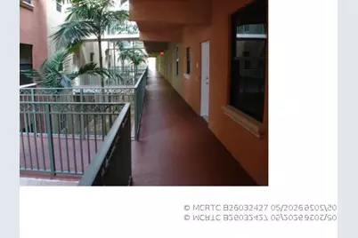 1640 Presidential Way #a201, West Palm Beach, FL 33401 - Photo 2
