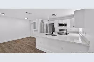 2902 NW 44th Street, Miami, FL 33142 - Photo 10