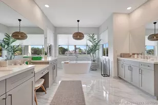 11615 Paradise Cove Ln, Wellington, FL 33449 - Photo 32