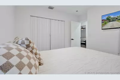 1590 NW 7th Lane, Pompano Beach, FL 33060 - Photo 26