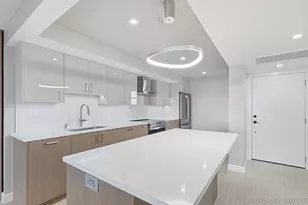 12 Royal Palm Way, Boca Raton, FL 33432 - Photo 1