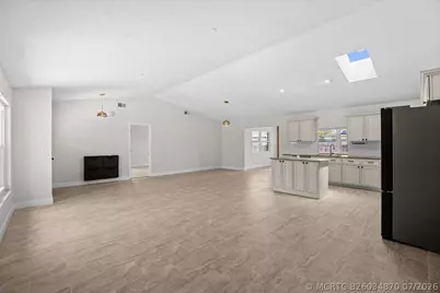 371 SW Butler Avenue, Port Saint Lucie, FL 34983 - Photo 6